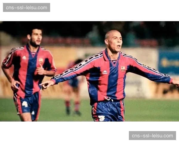 纪录片《亚平宁之光》上映，聚焦意甲七姐妹时代的辉煌与恩怨