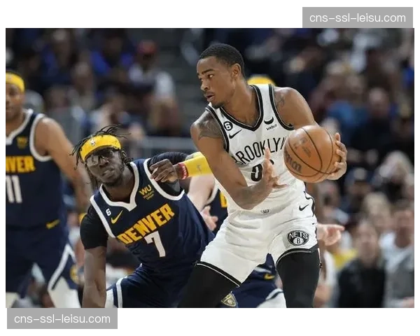 广州龙龙客场爆冷击败广厦，崔永熙贡献准三双数据